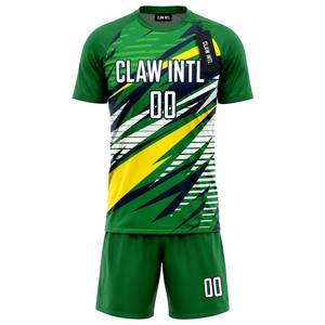 ชุดฟุตบอล CLAW INTL แบบ unisex แขนยาว สีเขียวเหลือง พิมพ์ลายแบบ Sublimation ระบายเหงื่อได้ดี ปรับแต่งได้ ผลิตจากโพลีเอสเตอร์ 100% ป้องกันรังสียูวี - Product Image 1