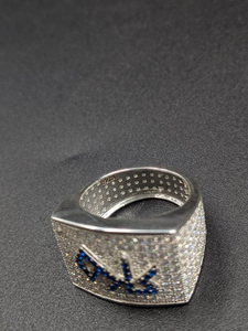 Anillo de Moissanita de Plata de Ley con Acentos Azules, Anillo de Banda Pavé, Joyería de Lujo para Hombre, Anillo de Moda Audaz Estilo Hip Hop, Regalo - Product Image 6