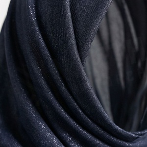 Hiyab de poliéster de color sólido para mujer, tela de chifón transpirable, para uso diario, pañuelo étnico de Oriente Medio. - Product Image 4