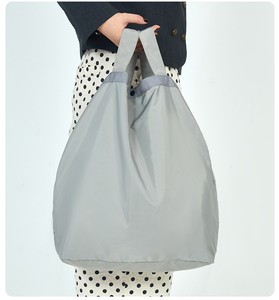 Sac fourre-tout unisexe tendance 2025, imperméable, grande capacité, pour la gym et les voyages, nouveau design, sac à bandoulière en nylon - Product Image 6