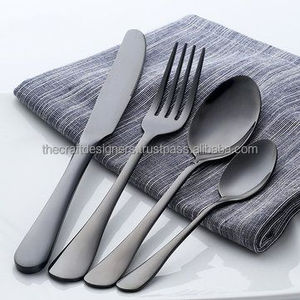 Ensemble de couverts en métal faits à la main de qualité supérieure pour la table à manger de cuisine dans les restaurants, les maisons et les banquets - Product Image 3