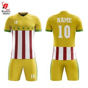 Uniformes Deportivos Personalizados de Alta Calidad para Equipos de Fútbol, Tallas Grandes - Product Image 5