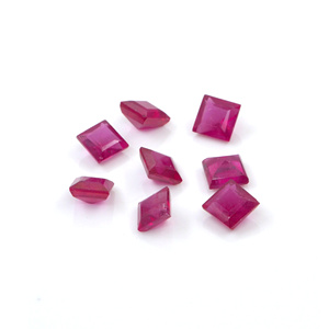 Rubis naturels de Bangkok, carrés calibrés de 5 mm, pierres précieuses de rubis naturelles facettées, prêtes à l'emploi pour la fabrication de bijoux - Product Image 5