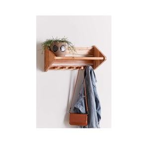 Porte-clés en bois raffiné pour l'organisation domestique, conçu pour des entrées bien rangées avec une sophistication décorative - Product Image 5
