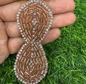 Dentelle Cutdana fantaisie, parfaite pour les collections de boutiques et les créateurs de mode de luxe. - Product Image 2