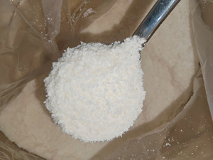 มะพร้าวขูดแห้งเวียดนามไขมันสูง 65% แบบก้อน - Product Image 3