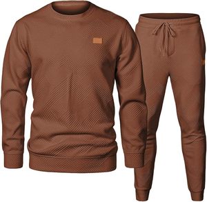 Ensemble de survêtement pour homme à motif géométrique marron, sweat-shirt décontracté à col rond et manches longues, et pantalon à cordon de serrage, vêtements d'automne - Product Image 1