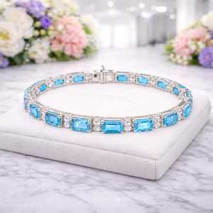 Bracelet de luxe en argent sterling avec topaze naturelle taille émeraude, grand charme éclatant, cadeau idéal pour la Saint-Valentin et les anniversaires féminins - Product Image 2