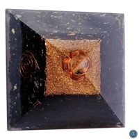 Grande Pyramide d'Orgone en Tourmaline Noire Sculptée de Qualité Supérieure (90-95mm) pour Guérison et Méditation