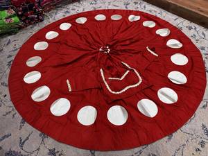 Jupe Lehenga traditionnelle indienne en coton pour femmes, bordure dorée, robe ethnique pour les festivals et les mariages - Product Image 2