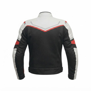 เสื้อแจ็คเก็ตมอเตอร์ไซค์ฤดูร้อนสำหรับผู้ชาย พิมพ์โลโก้ได้ตามต้องการ พร้อมแผ่นรองรับแรงกระแทก CE ระบายอากาศได้ดี เหมาะสำหรับขี่มอเตอร์ไซค์แบบสปอร์ตและแข่งรถ สีขาว ดำ แดง สะท้อนแสง - Product Image 2