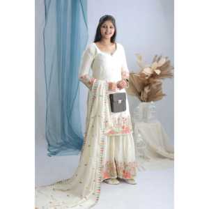 Conjunto de Top Elegante y Transpirable de Chifón con Mangas Largas y Sarara Dupatta para Mujer, Ideal para Fiestas - Product Image 3