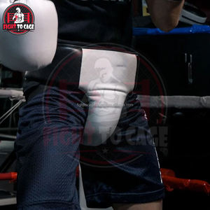 Protège-aine de boxe pour hommes en cuir/PU de haute qualité personnalisé - Léger, durable, vente en gros - Product Image 4