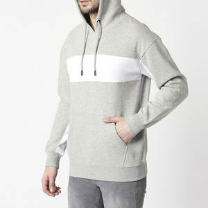 Conjunto de Sudadera con Capucha y Pantalones Cortos para Hombre, Personalizable al por Mayor, 100% Algodón, Transpirable, Ligero, Estampado con Pedrería, para Invierno - Product Image 2