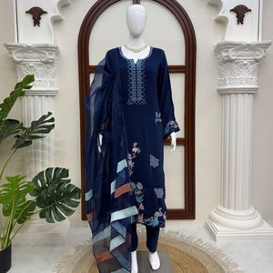 Premium Jura Silk Premium <b>Kaftan</b> Pant Set With Organza Dupatta Traditional Designer Ethnic Wear Manufacturer By Royal Exports - Product Image 6