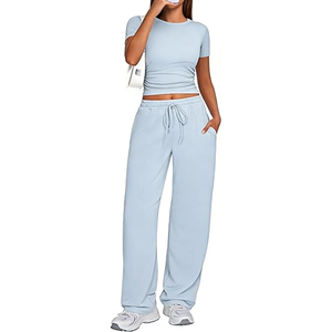 Ensemble de vêtements pour femmes en modal doux, à lacets, uni, long, avec haut à manches courtes et pantalon assorti - Product Image 1