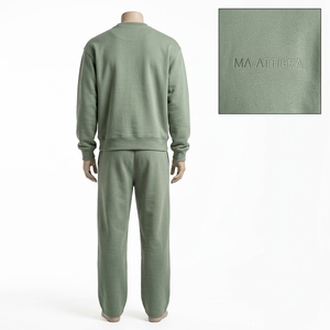 Conjunto de Sudadera de Cuello Redondo Color Verde Salvia para Hombre y Pantalones de Pierna Recta, Conjunto de Dos Piezas a Juego, Ropa Deportiva Informal - Product Image 4
