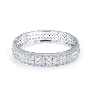 Brazalete de Diamantes Moissanite de Primera Calidad para Mujer, Joyería Fina, Regalo de Aniversario y Compromiso, Disponible para la Venta - Product Image 2