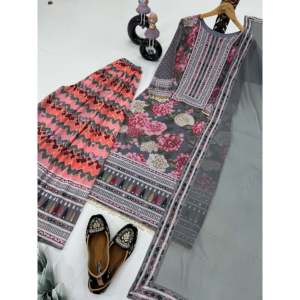 Superbe ensemble Salwar Kameez gris en polyester avec haut et dupatta imprimés numériquement, taille M, idéal pour les soirées - Product Image 5