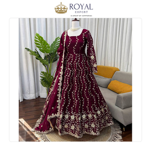 Dernière mode de la collection de créateurs, robe Anarkali en soie Fandy lourde avec broderie au fil, pour les occasions de mariage - Product Image 4