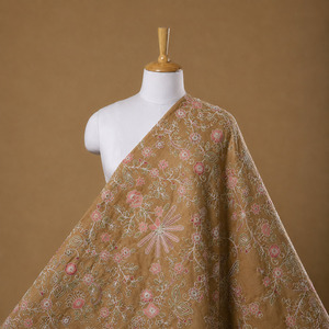 Tissu de Georgette de Luxe Brodé Style Africain pour Robes, Vêtements et Tenues de Mode - Product Image 1