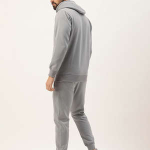 Nueva Llegada, Cómodos Conjuntos Deportivos para Hombre en Grandes Cantidades, Ropa Deportiva Ligera para Correr - Product Image 3