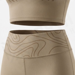 Conjunto Deportivo de Dos Piezas para Mujer, Brasier y Pantalones de Alta Calidad, Color Personalizado, Ropa Deportiva para Yoga, Gimnasio y Fitness - Product Image 5