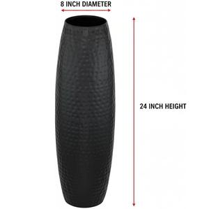 Vase floral en métal au design traditionnel et au forme artistique pour une ambiance élégante à la maison et une composition décorative distinctive - Product Image 1