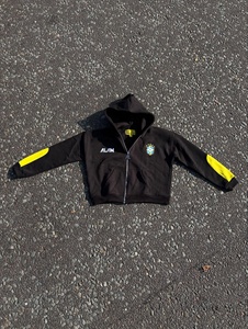 Ensemble de survêtement de football personnalisé avec logo premium pour homme, style Y2K, comprenant un sweat à capuche court zippé avec badge Brésil et un pantalon de survêtement évasé, design N=Custom Country - Product Image 2