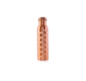 Bouteille d'eau en cuivre la plus vendue, 34 oz, extra large, martelée, en cuivre pur ayurvédique, pour boire, bouteille pour boire plus d'eau - Product Image 4