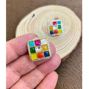 ต่างหูแบบติดหูทรงสี่เหลี่ยมประดับหินคุณภาพพรีเมียมเคลือบทองสวยหรูสำหรับผู้หญิงและเด็กผู้หญิง เหมาะสำหรับงานเลี้ยงตอนเย็น - Product Image 2