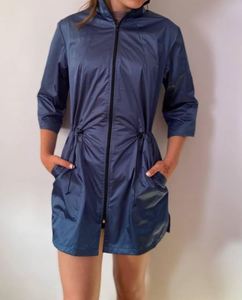 Blouse de coiffeuse pour femmes - Product Image 1