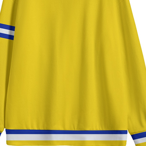 Cardigan en laine/cachemire épaisse Sigma Gamma Rho pour l'hiver, jaune, bleu, blanc, boutons en bois, poches plaquées |   Vêtements en polaire tricotée Greek Life - Product Image 4