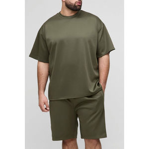 Nouvel ensemble tendance t-shirt et short pour homme 100% coton col rond décontracté et élégant pour l'été à prix abordable OEM - Product Image 1