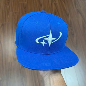 Gorra Unisex Personalizada con Serigrafía, Color Caqui Lavado, Impermeable, 100% Algodón, Diseño Desgastado y Rasgado, Cierre con Hebilla Plateada y Cobre, Estilo Hip Hop - Product Image 3