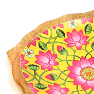 Plateau de service rond en bois émaillé personnalisé de haute qualité – Plateaux décoratifs personnalisés pour la nourriture et la table, idéaux pour la maison et les mariages - Product Image 6