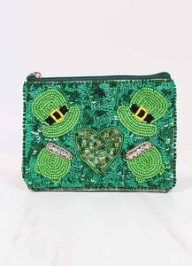 Monedero con bordado de cuentas en forma de corazón. Este monedero con cuentas de semillas en forma de corazón es la combinación perfecta de estilo y comodidad. - Product Image 4