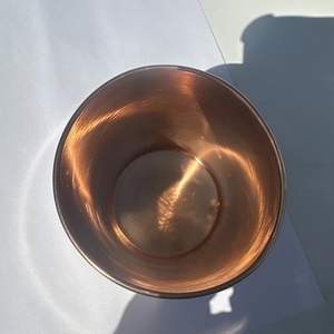Portavasos de Latón Cepillado con Borde Metálico Redondo, Accesorio para Bebidas, para Servir en Bares - Product Image 3