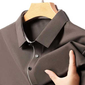 T-shirt d'été décontracté pour homme en molleton 100 % coton respirant à manches courtes, couleur unie élégante, col polo, vente en gros - Product Image 1