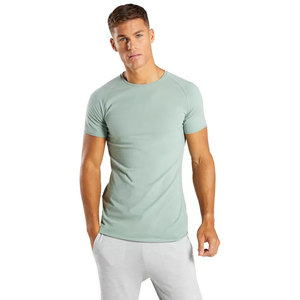 T-shirts de sport unisexes slim fit, entièrement personnalisables, haute qualité, motifs unis, pour hommes - Product Image 5