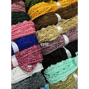 ลูกไม้ฝ้ายพรีเมียมสำหรับขาย ผลิตในอินเดีย ลูกไม้ปักลายผ้าฝ้ายผสมโพลีเอสเตอร์ สำหรับตกแต่งขอบผ้าส่าหรี ผ้าคลุมไหล่ ใช้สำหรับตกแต่งขอบเสื้อผ้า ทันสมัย - Product Image 2