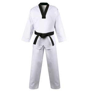 Uniforme de Taekwondo Personalizado con Opciones de Impresión de Logotipo, Traje Ligero y Duradero para Entrenamiento Profesional de Artes Marciales - Product Image 1