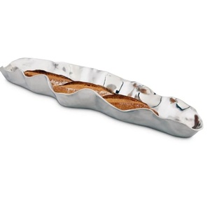 Home Restaurant Hotel Use Indian Suppliers Stylish Design Metal Serving Tray with Decorative Border Serving Tray - Product Image 1