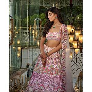 Lehenga Choli de Diseñador para Fiestas, Ropa Tradicional China con Trabajo de Espejo Metálico - Product Image 3