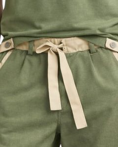 Ensemble débardeur sans manches vert et short assorti pour homme, tenue décontractée d'été en coton, short à cordon de serrage avec bordure contrastée, ensemble deux pièces - Product Image 5