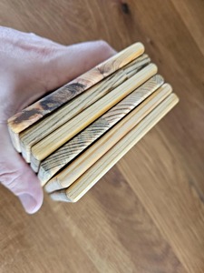 Posavasos de Madera de Nogal de la Mejor Calidad en Forma Cuadrada, Posavasos de Madera con Logotipo Personalizado, Diseño Cuadrado, Color Natural - Product Image 3