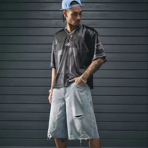 Chemise sans manches pour homme, style streetwear, col en V noir, jersey tissé, imprimé toile d'araignée, numéro 07, coupe classique, décontractée et sportive - Product Image 1