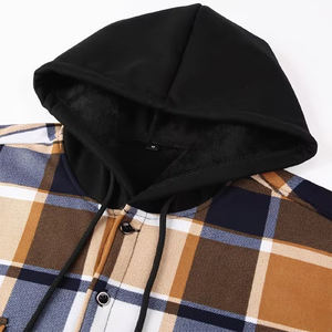 Veste en flanelle à capuche à manches longues fabriquée au Pakistan, fermeture à boutons, coupe classique, vêtement décontracté - Product Image 3