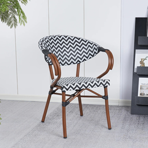 Chaise de jardin en rotin avec structure en aluminium, chaise en rotin tressé, chaise de bistrot parisienne pour café, restaurant - Pragos - Product Image 5