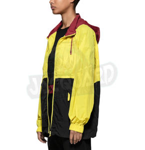Chaqueta Cortavientos de Alta Calidad para Hombre y Mujer, Ligera e Impermeable, Ideal para Viajes - Product Image 4